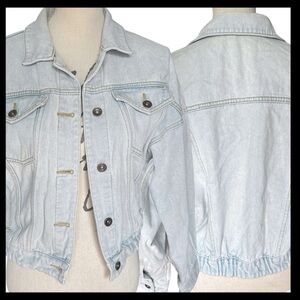 20 Again (Vietnam) Light Wash Trucker Denim Jean Jacket (XS/S)